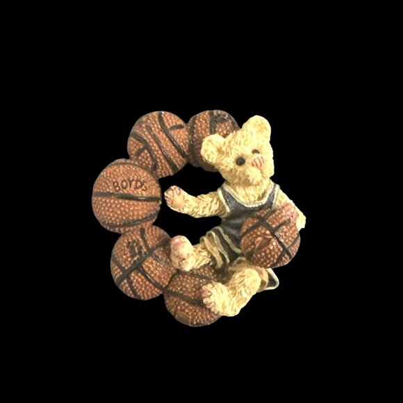 Boyds Bears & Friends Teddy Bear Basketball Pin Brooch Paw Print on Ball - Picture 5 of 5